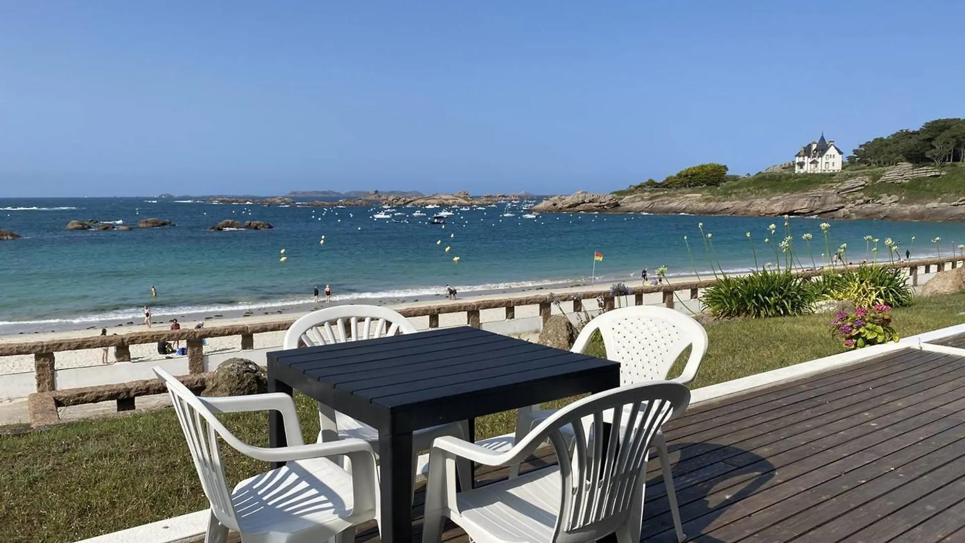 Διαμέρισμα Appartement Avec Terrasse, Acces Direct Plage, Parking Prive - Fr-1-368-396 Trégastel